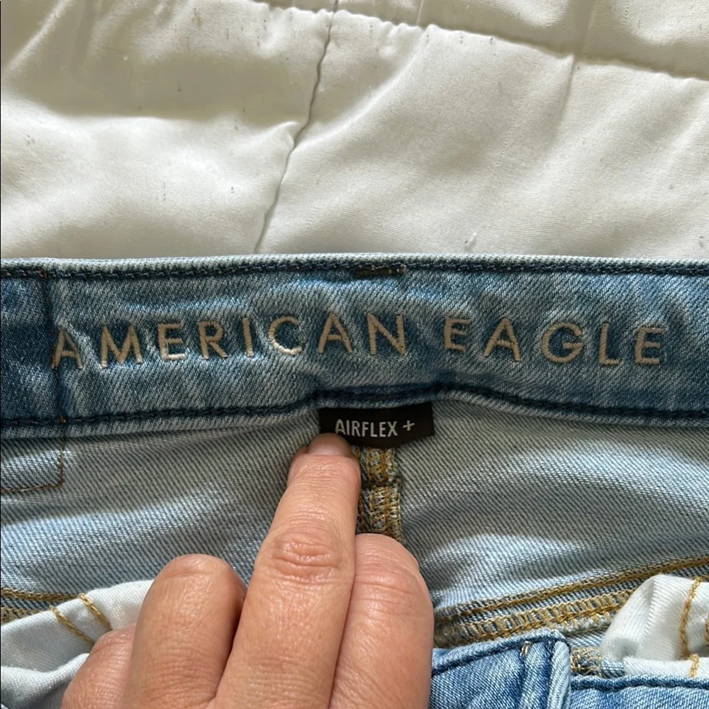 Men’s Light Blue Jeans - Picture 4 of 6